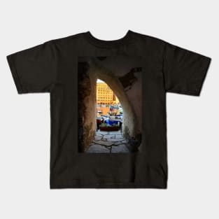 A glimpse of Camogli Kids T-Shirt